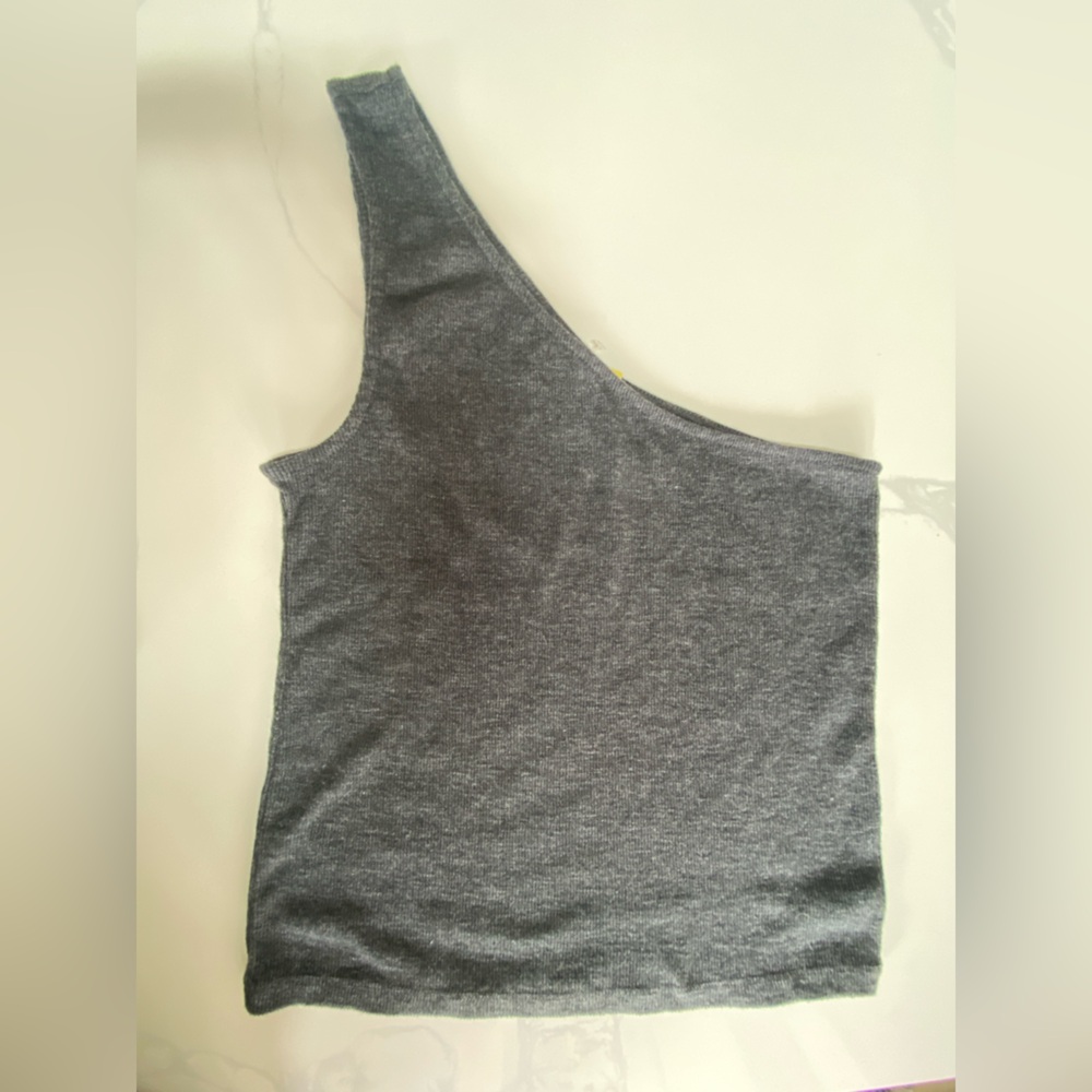 Crown & Ivy Gray One Shoulder Tank Top